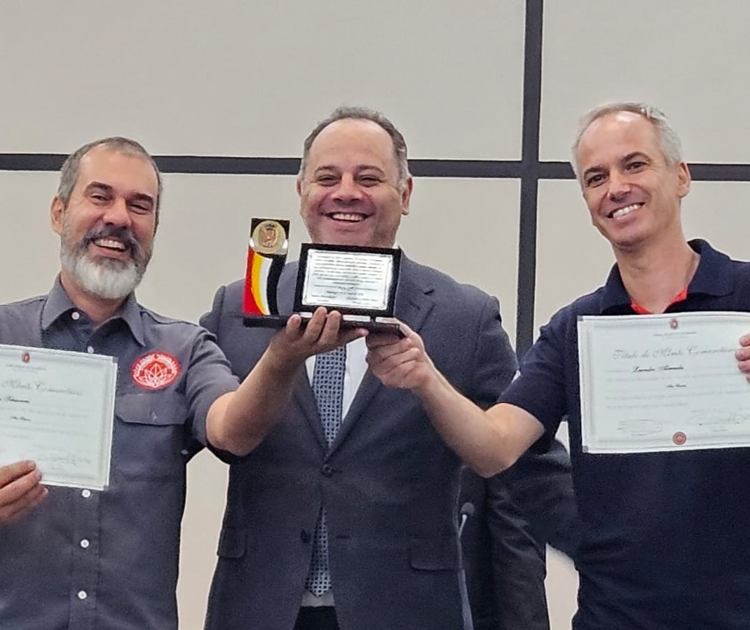 Câmara de Vereadores de Maringá homenageia Cervejaria Sabores do Malte