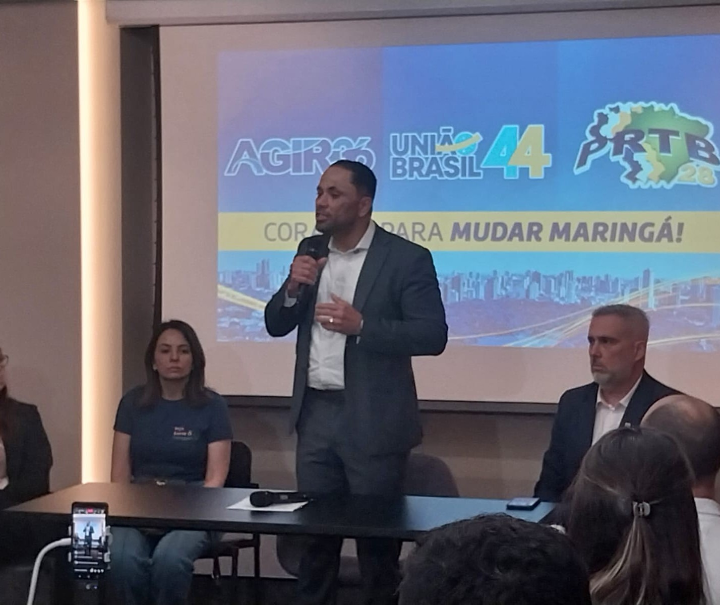 Por "pressão" de Sérgio Moro, Do Carmo desiste de candidatura em Maringá