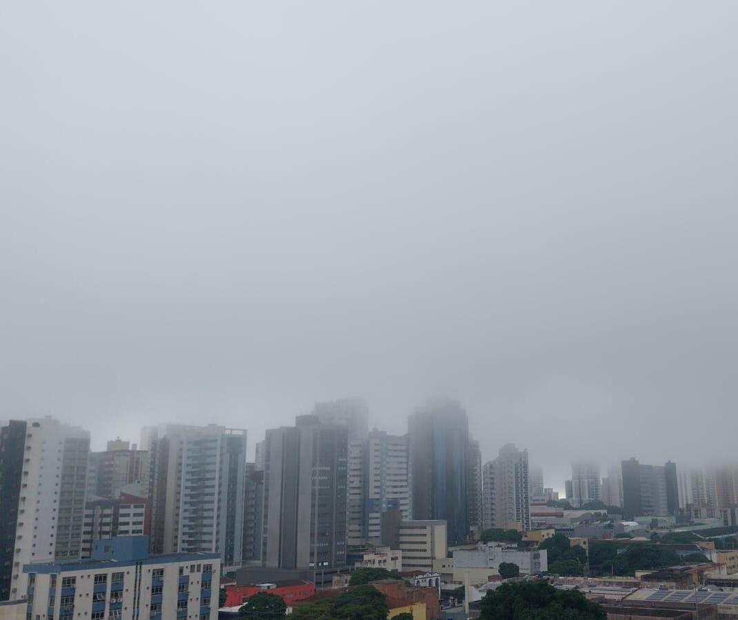 Segunda-feira (28) com previsão de chuva para Maringá