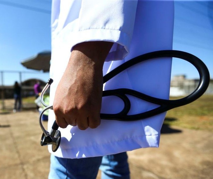 ADAPS contrata profissionais para o programa Médicos pelo Brasil